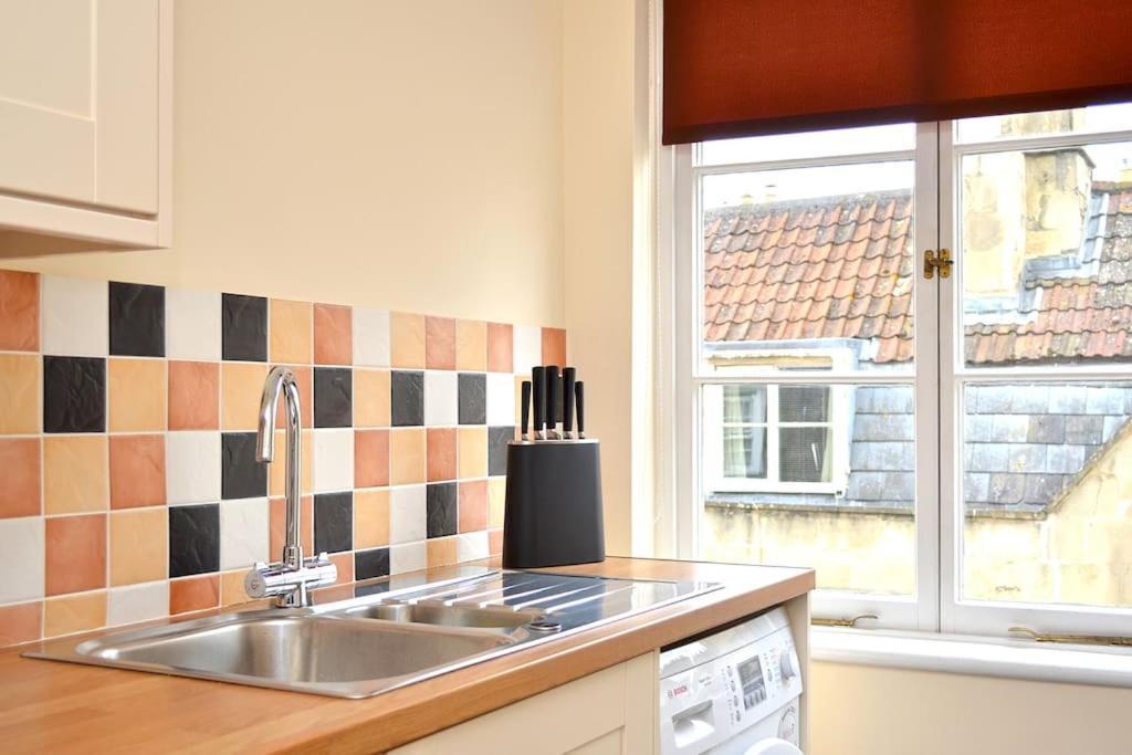 **Spotless, Bright 2 Double Bed, Period Features** Apartman Bath Kültér fotó
